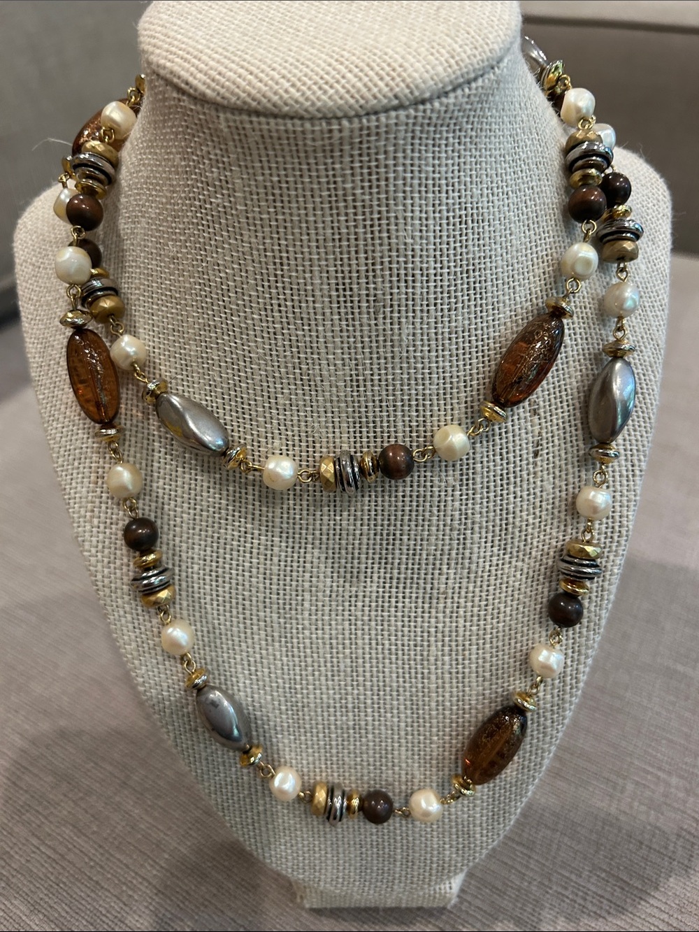 Elegant Brown & faux Pearl Beaded Women's Necklace